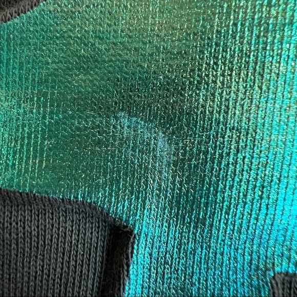 H&M dinosaur embossed green metallic sweatshirt - Picture 5 of 5
